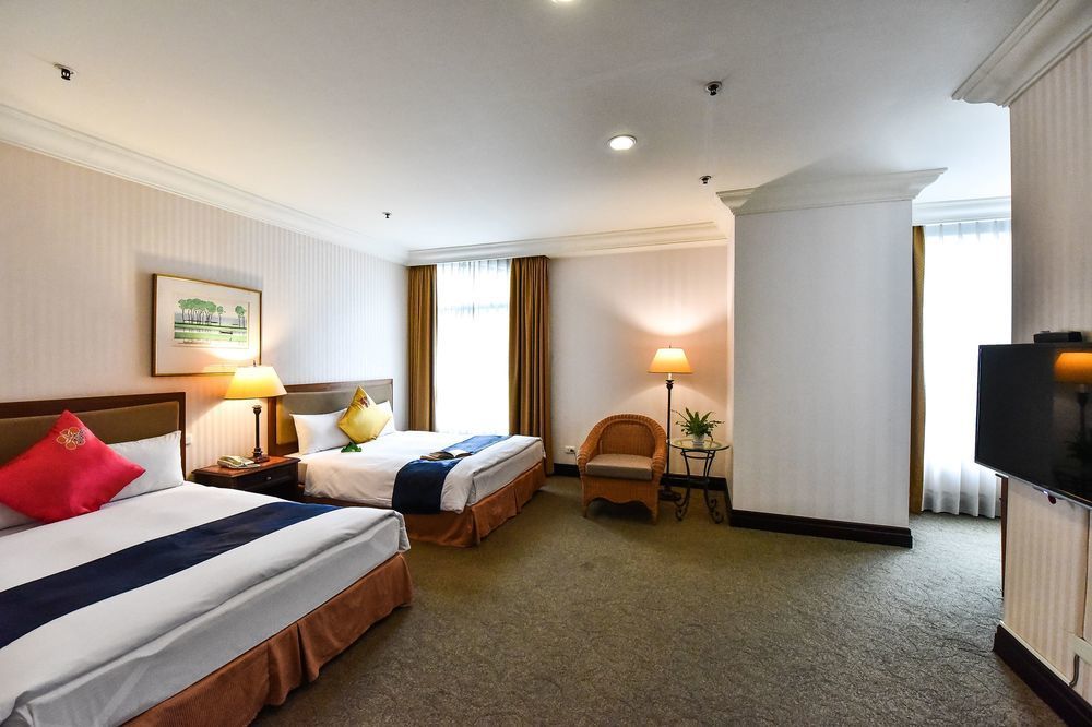 Wei-Yat Grand Hotel Tainan Extérieur photo