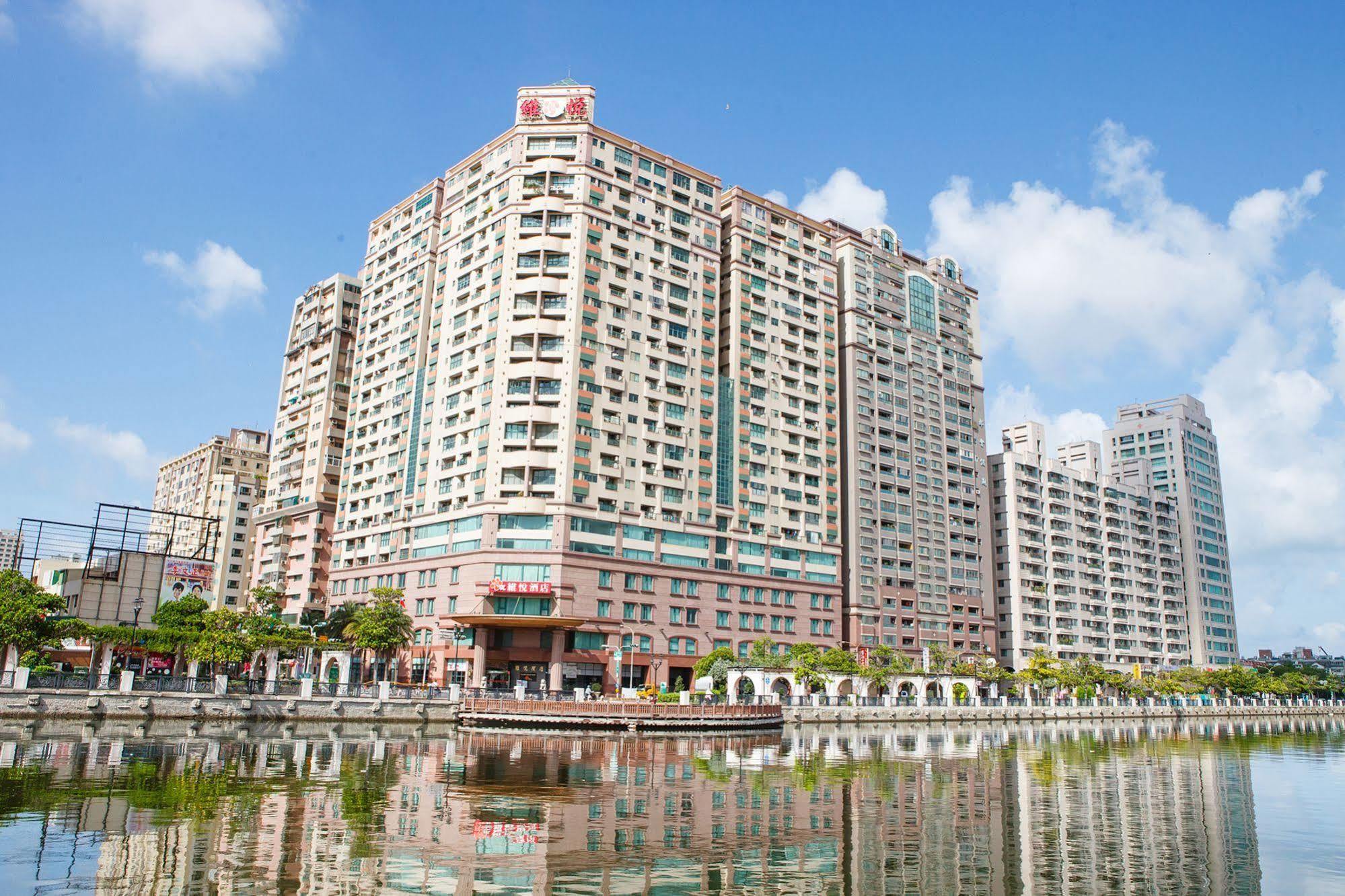 Wei-Yat Grand Hotel Tainan Extérieur photo